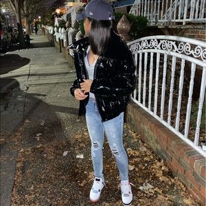 Meet your Posher, Laila